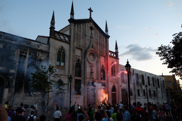 Definitely similar to the catalan correfocs, but in small scale
