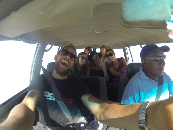 The team starts their adventure! From left to right: Xavi, Sal, Mare, Christina, Julia, Sandra and Domingo